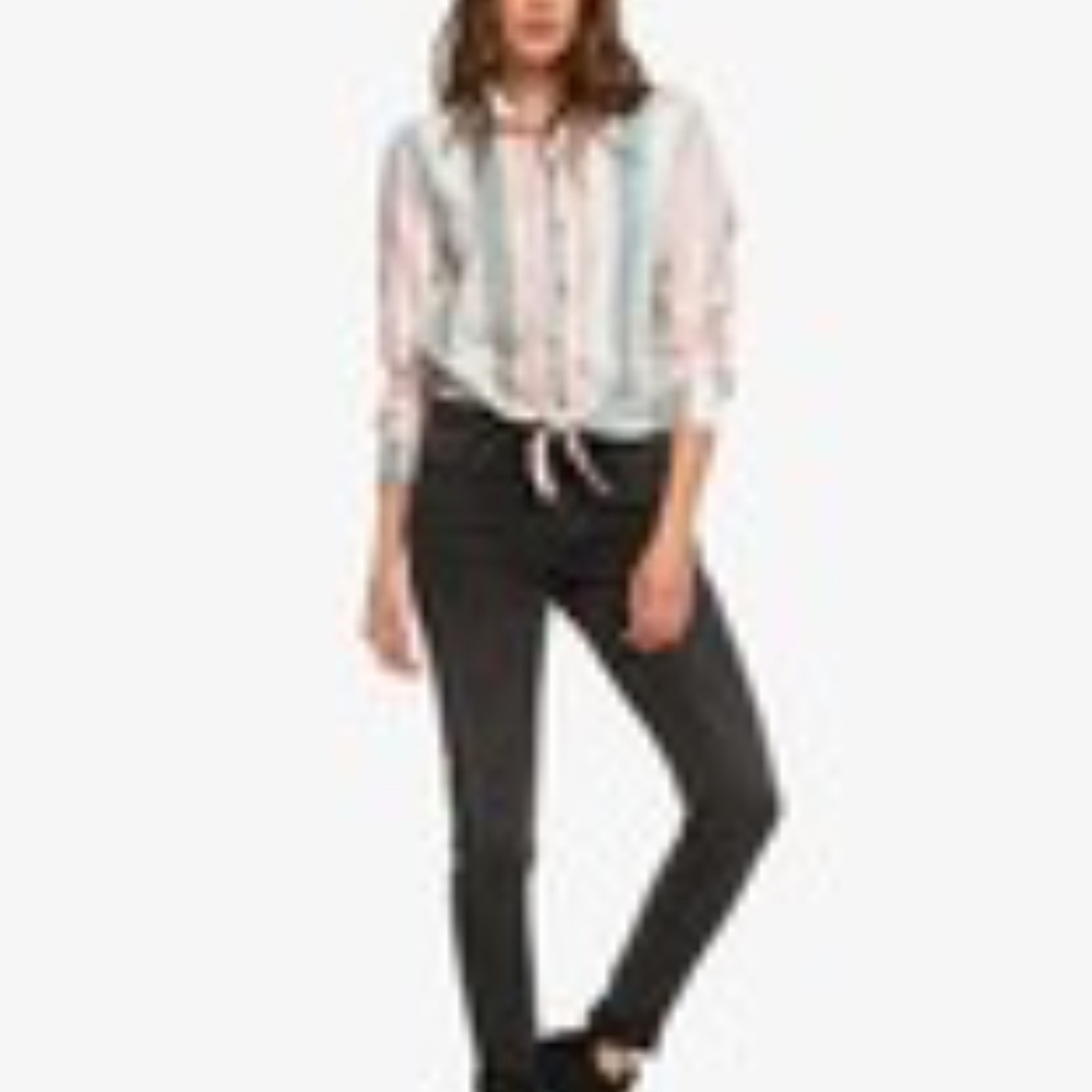 ROXY SUBURB VIBES MULTICOLOR STRIPED BUTTON DOWN SHIRT  NWT